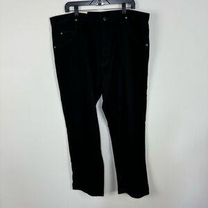 Wrangler Relaxed Fit Black Denim Jeans Size 42x30
